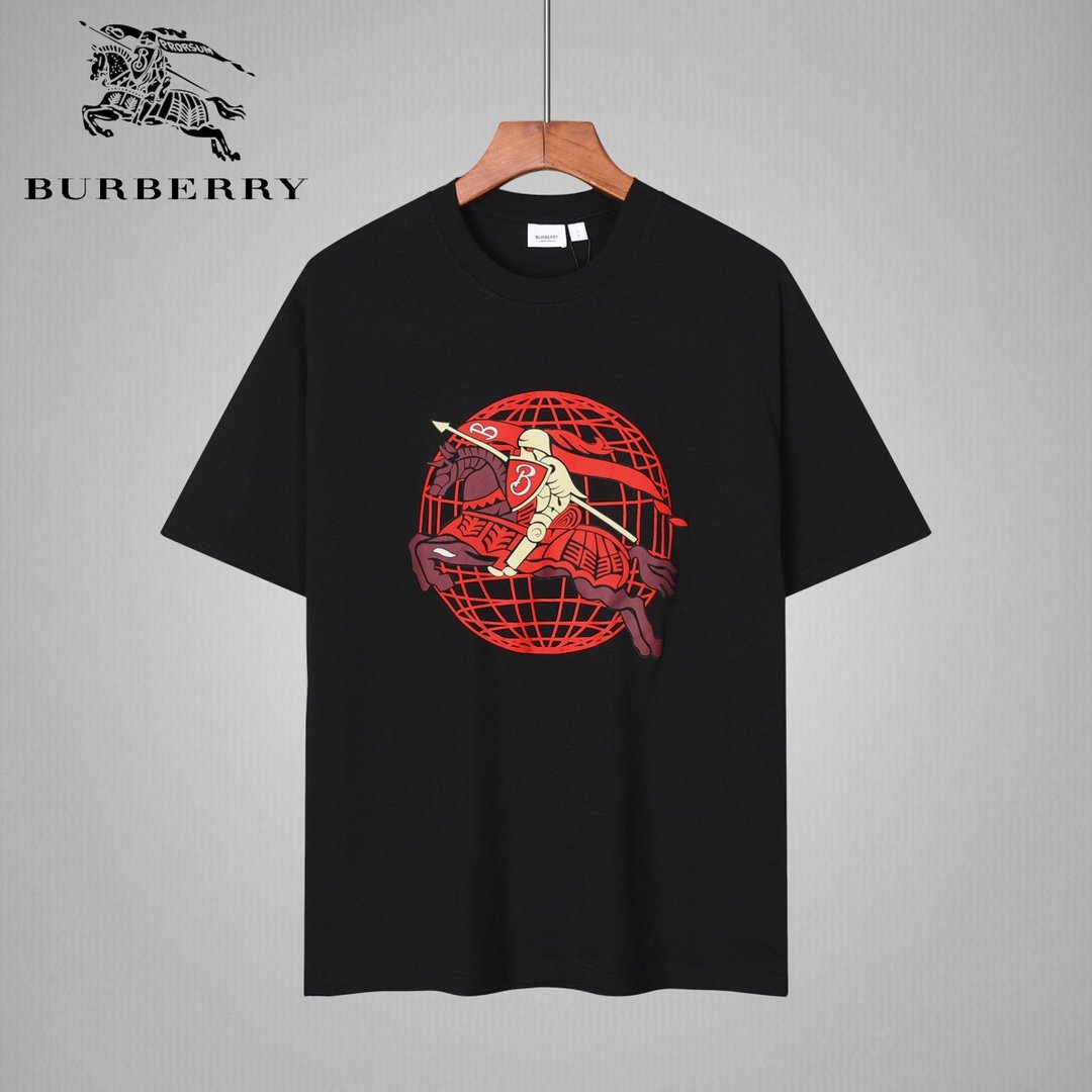 Burberry T-Shirt In Black - 38% Off | Editorialist