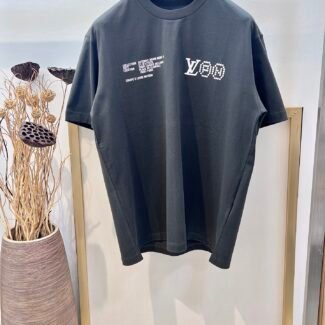 Louis Vuitton T-shirt