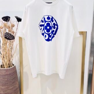 Louis Vuitton T-shirt